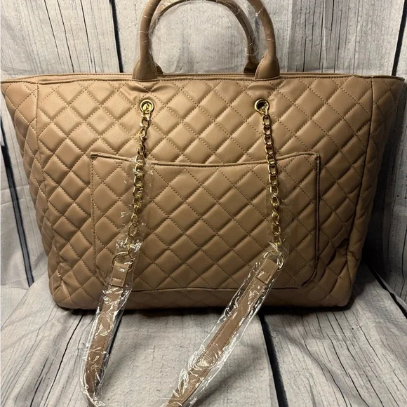 Tan Quilted Tote Bag with Diamond Pattern and Tassels - Picture 2 of 8